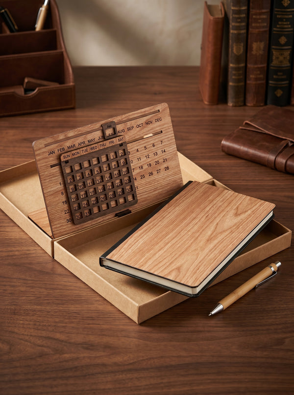 The Executive Desk Set